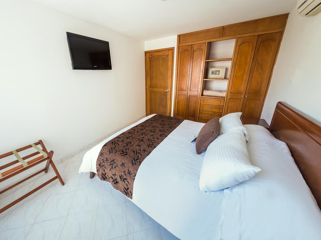 Hotel Buena Vista بوكارامانغا المظهر الخارجي الصورة